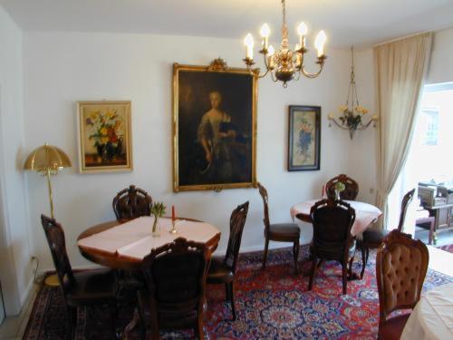 Haus Mooren, Hotel Garni Düsseldorf Buitenkant foto