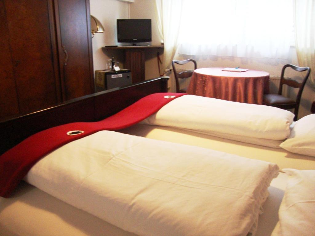 Haus Mooren, Hotel Garni Düsseldorf Kamer foto