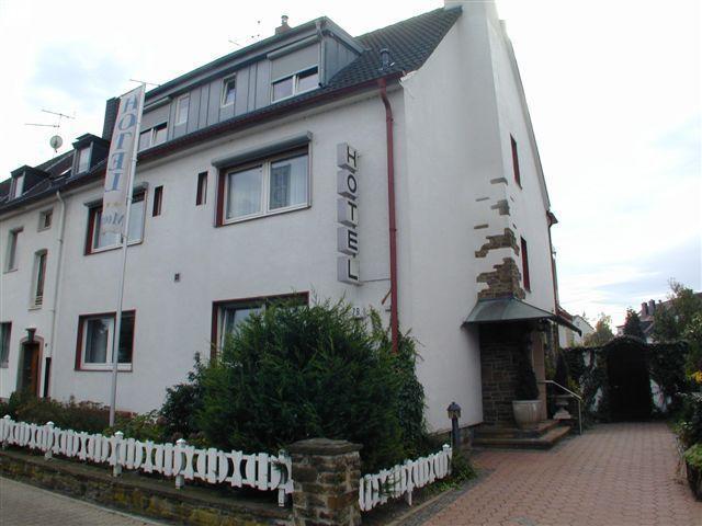 Haus Mooren, Hotel Garni Düsseldorf Buitenkant foto